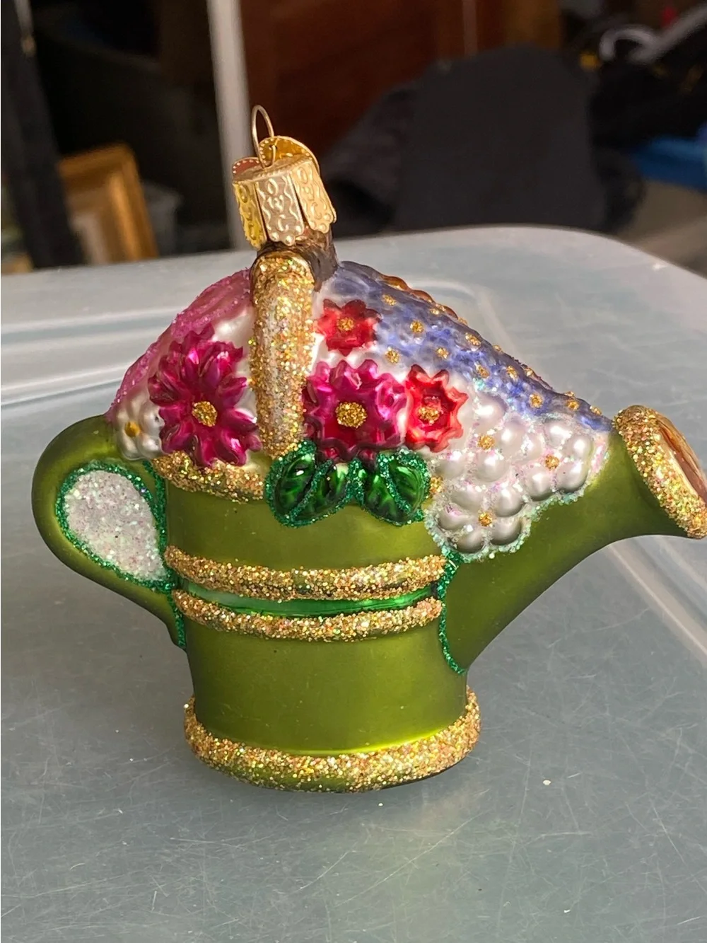 OLD WORLD CHRISTMAS WATERING CAN GARDENING BLOWN GLASS CHRISTMAS ORNAMENT 32044